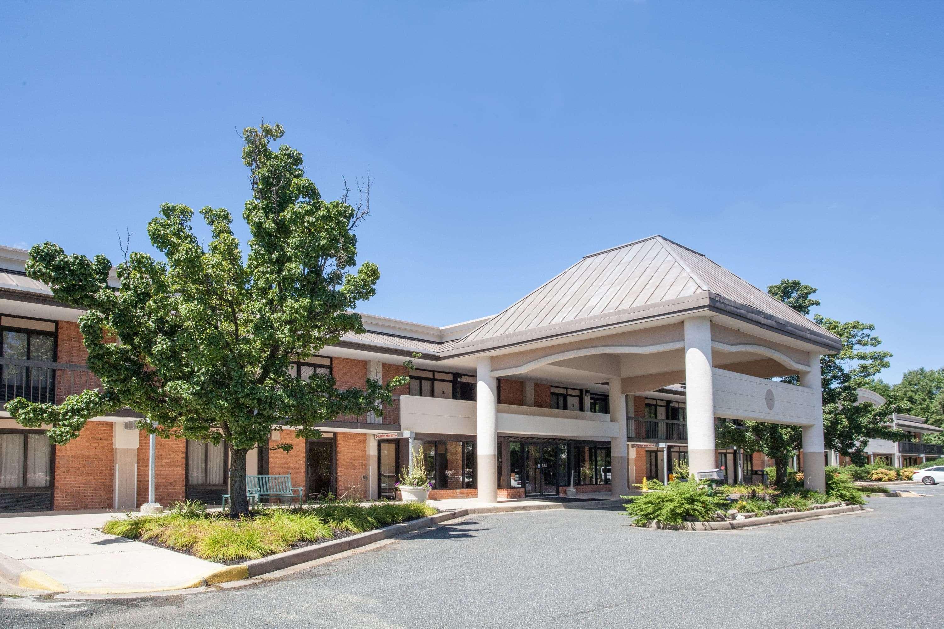 Perryville Hotel Exterior foto